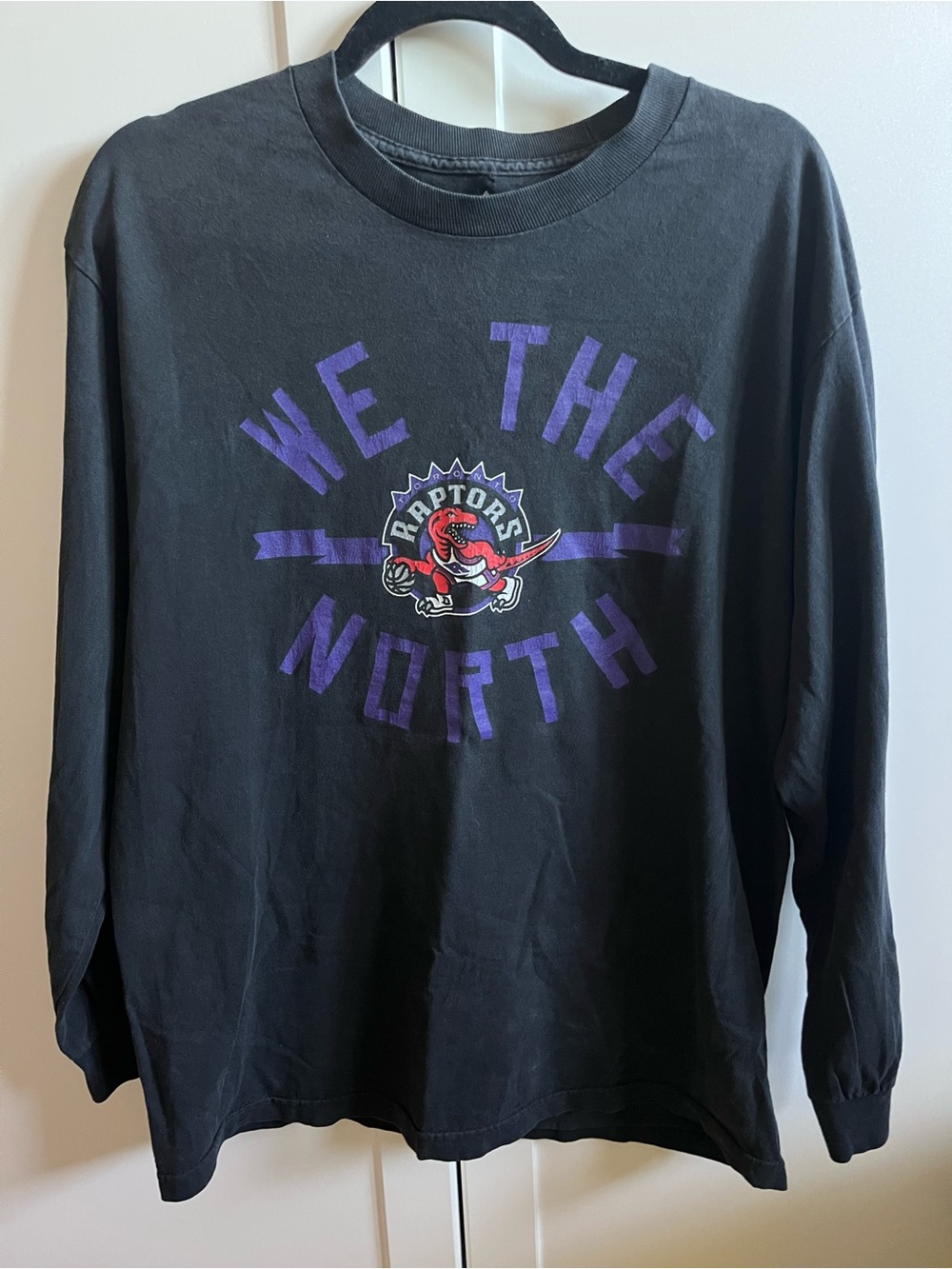 Adidas Originals Toronto Raptors Long Sleeve Shirt We The North Dino Black L